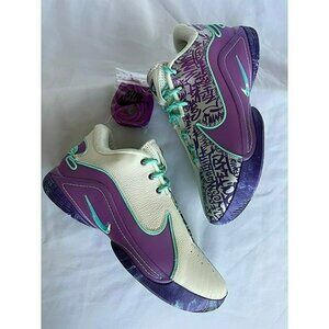 9 MEN'S NIKE LEBRON XXII SOFT PURPLE HV8454-001 BASKETBALL